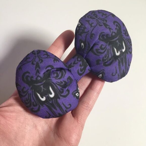 Hello Kitty Build a Bear Replacement Bow Haunted Manion Wallpaper - Picture 3 of 5